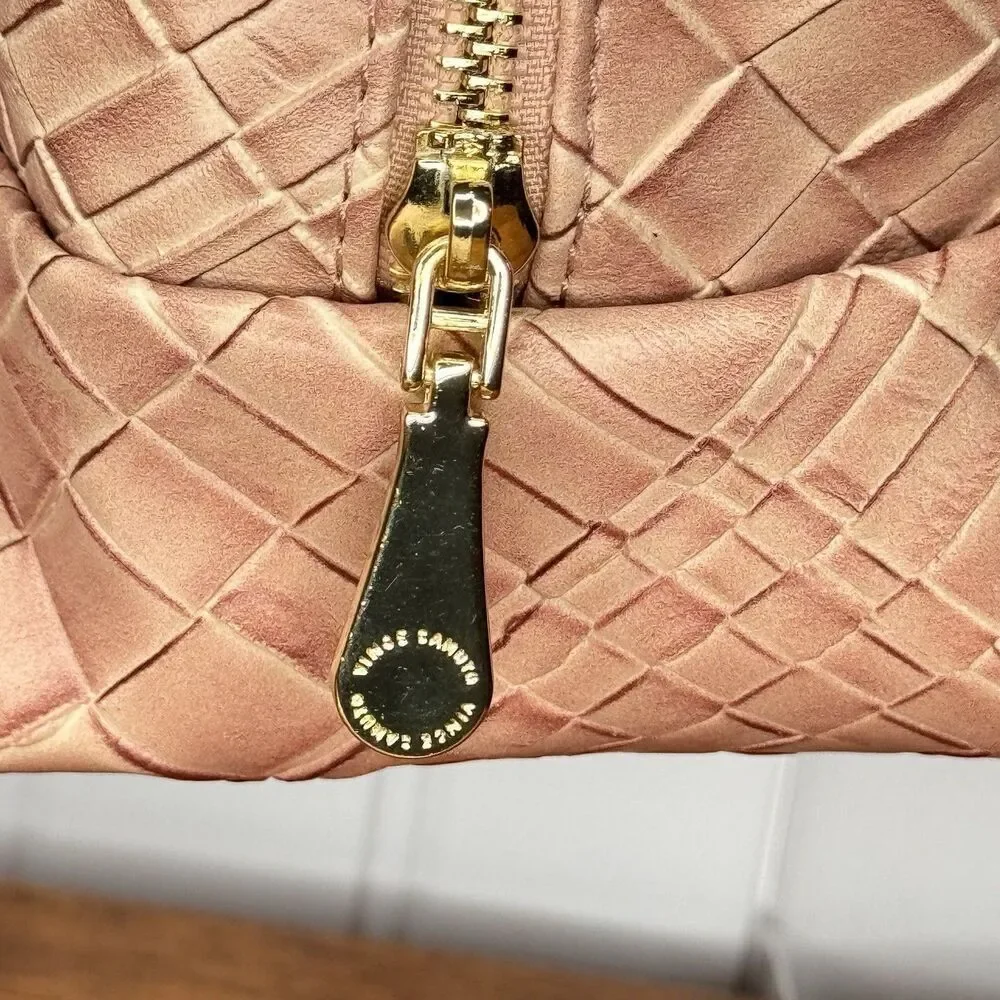 Vince Camuto vince camuto